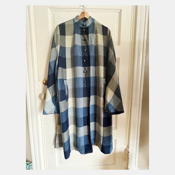 VINTAGE - Blue and Cream Checkered Drape Coat - Picture 2 of 13